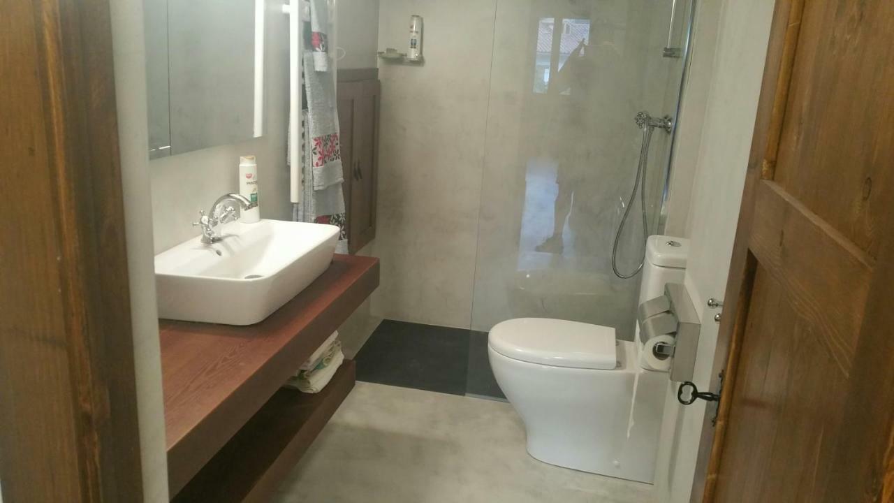 شقة Piso Diseno Rustico 4 Plazas Con Vistas Borredá المظهر الخارجي الصورة